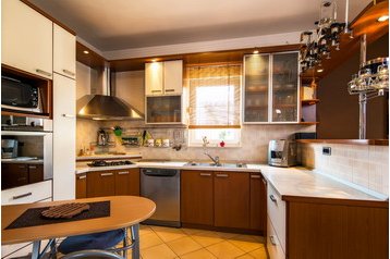 Croazia Privát Kaštel Lukšić, Esterno